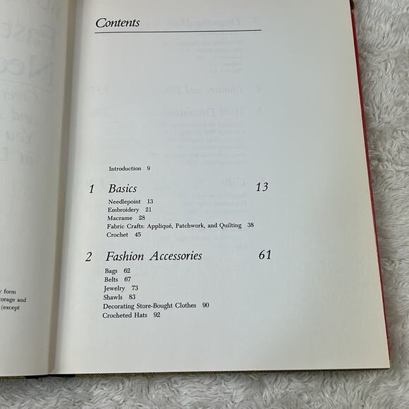 Vintage 70s Buttericks Fast & Easy NeeldeCrafts by Bella Scharf ISBN 0884210294 - Picture 5 of 11